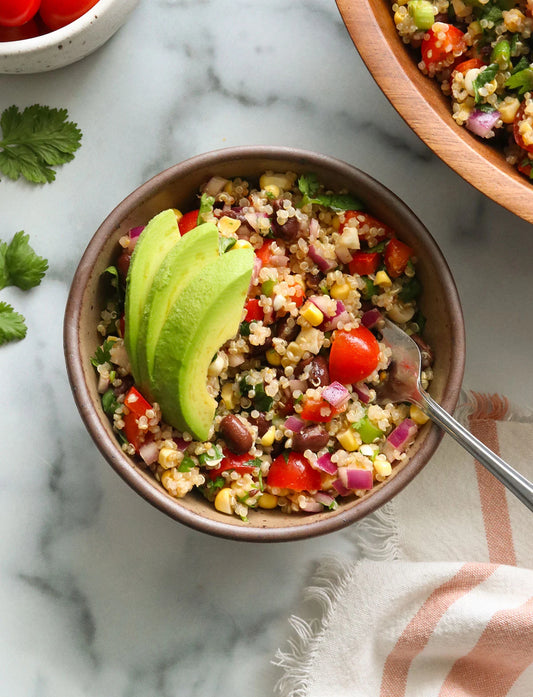Deliciously Healthy: Quinoa & Black Bean Salad Recipe
